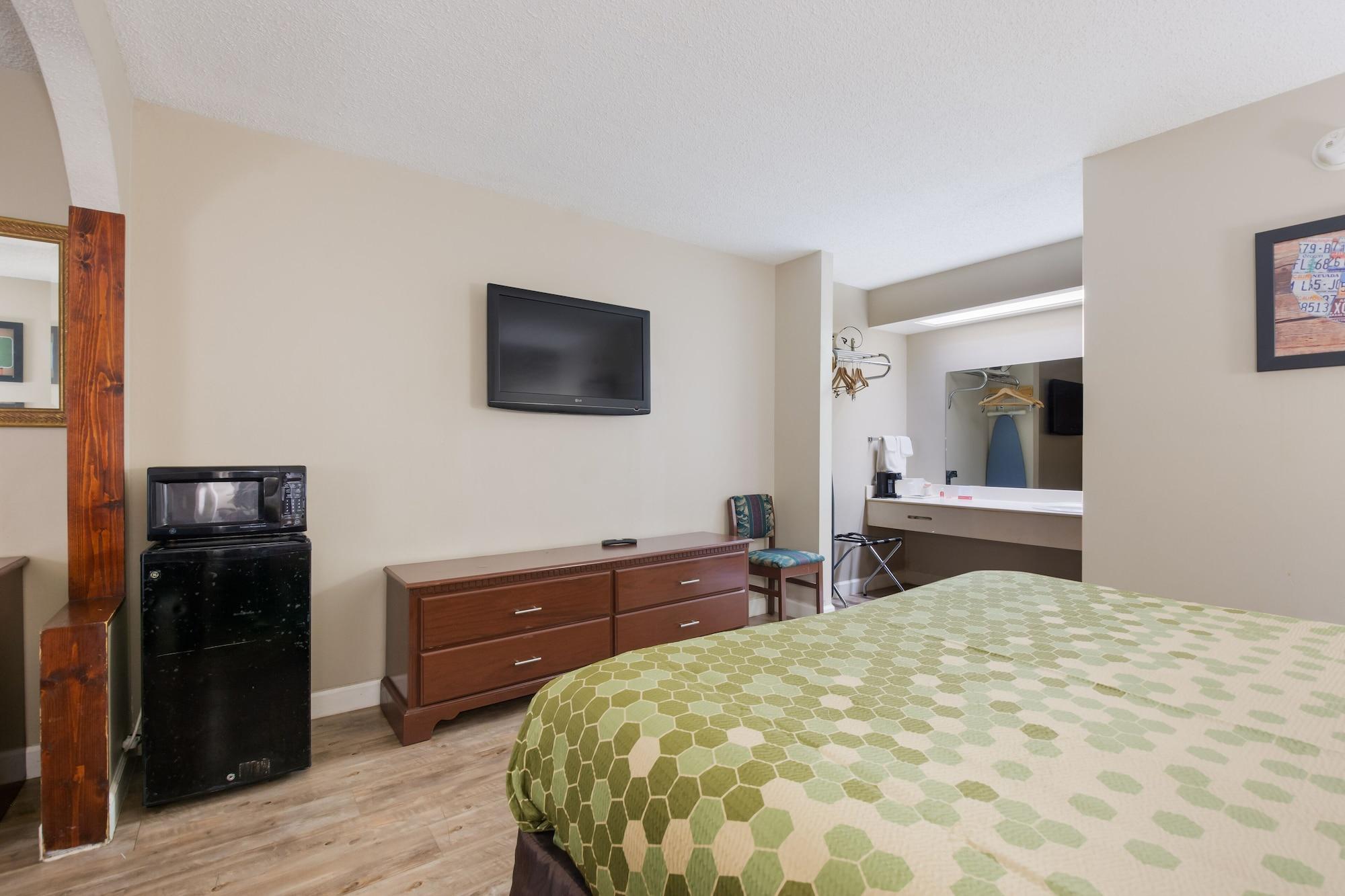 Econo Lodge Inn & Suites East Ноксвилл Экстерьер фото