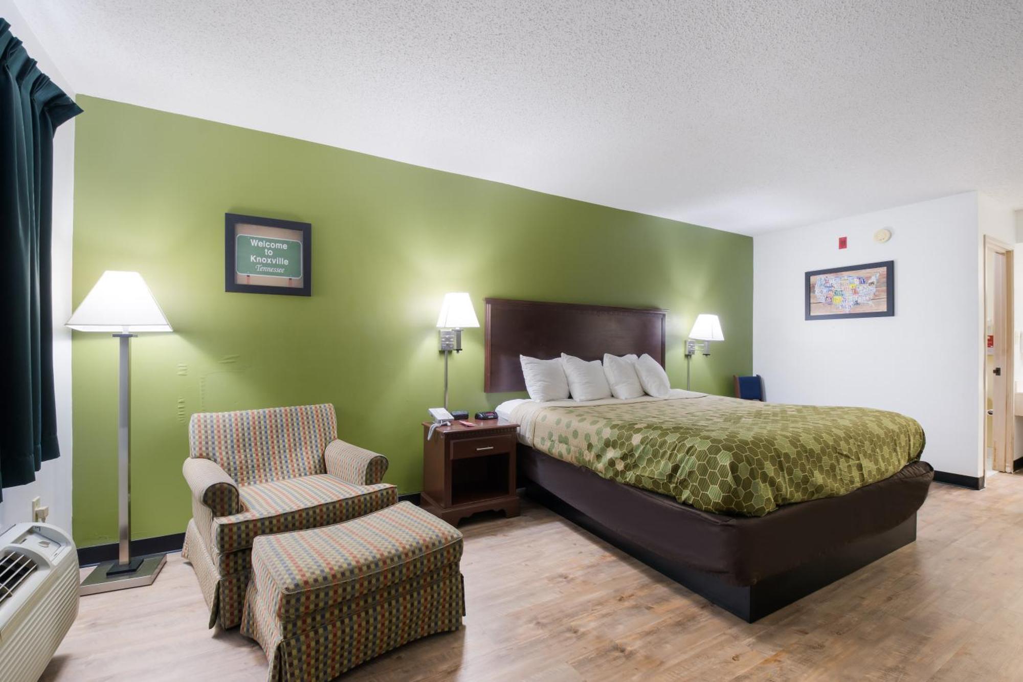 Econo Lodge Inn & Suites East Ноксвилл Экстерьер фото