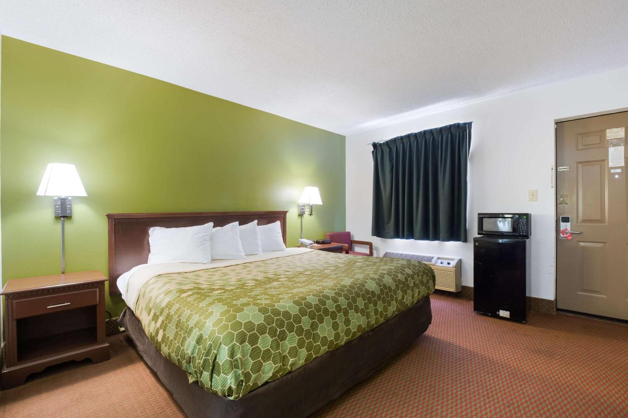 Econo Lodge Inn & Suites East Ноксвилл Экстерьер фото