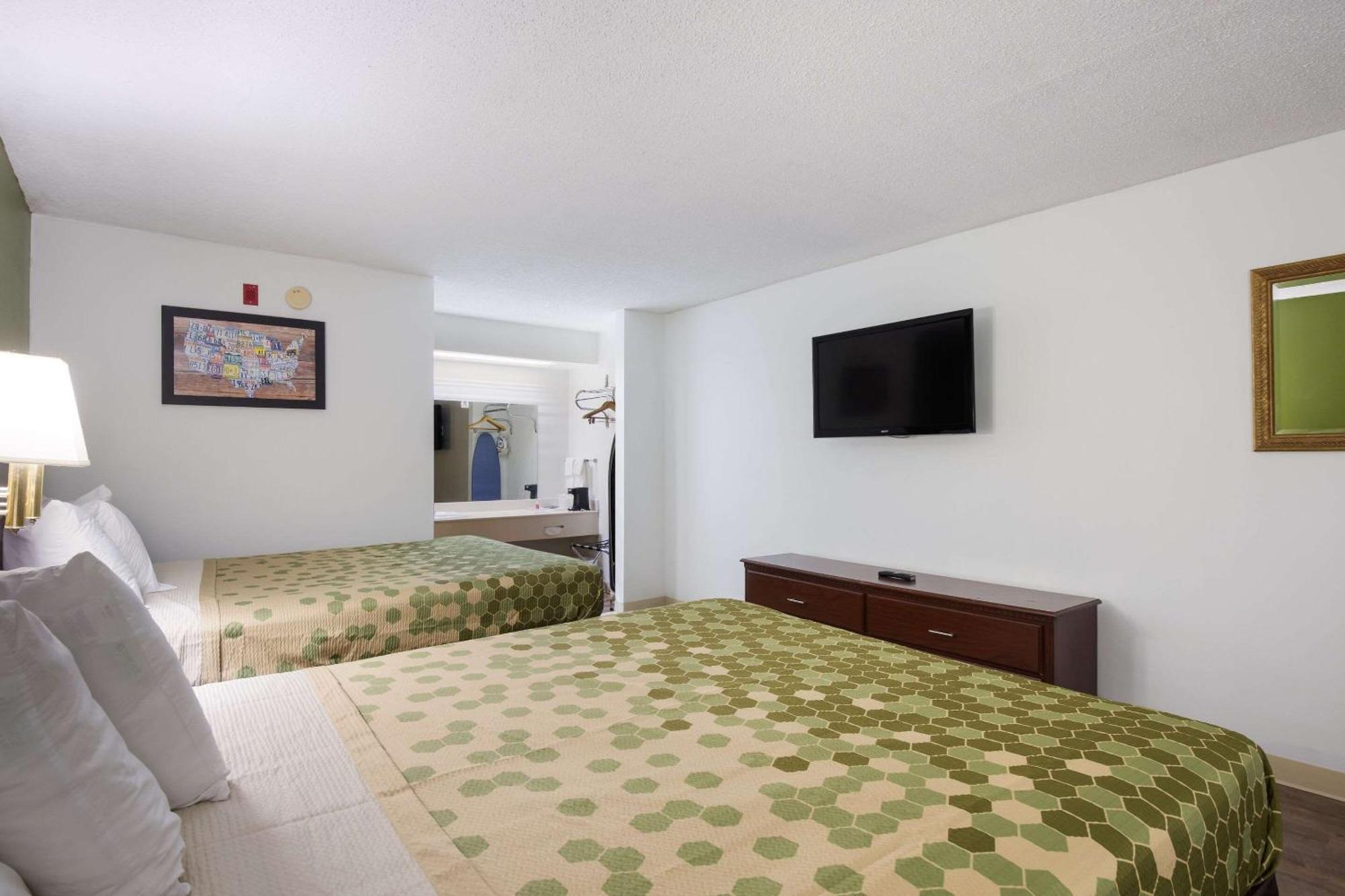 Econo Lodge Inn & Suites East Ноксвилл Экстерьер фото