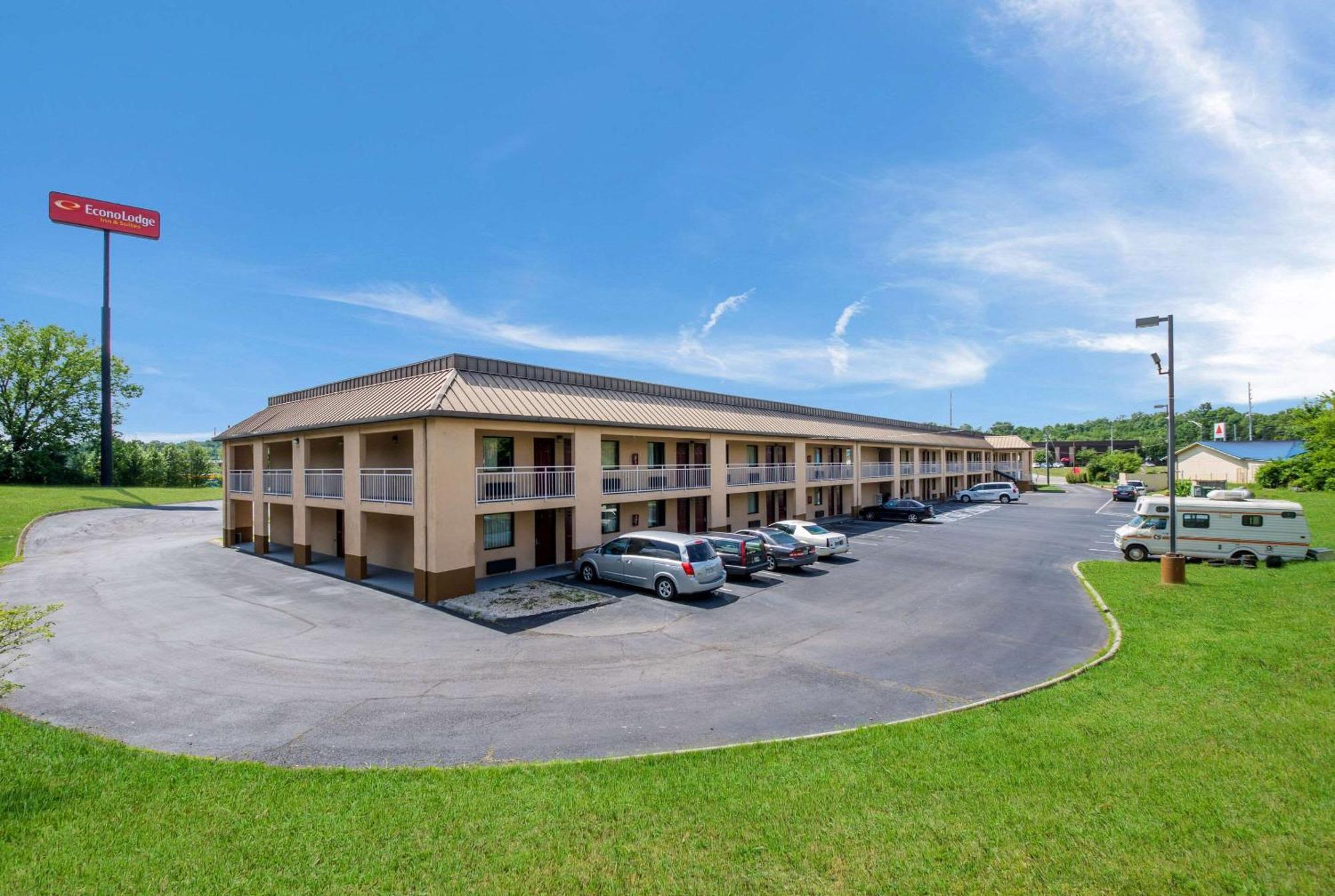 Econo Lodge Inn & Suites East Ноксвилл Экстерьер фото